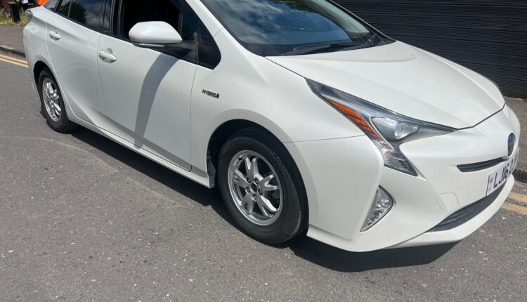 2016 Toyota Prius 1.8L Automatic Hybrid ULEZ Free 37000 Miles