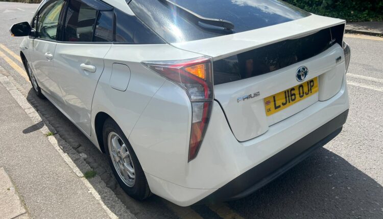 2016 Toyota Prius 1.8L Automatic Hybrid ULEZ Free 37000 Miles